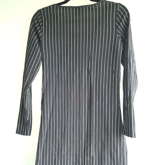 Mamalicious pinstripe bodycon maternity dress - Picture 3 of 5